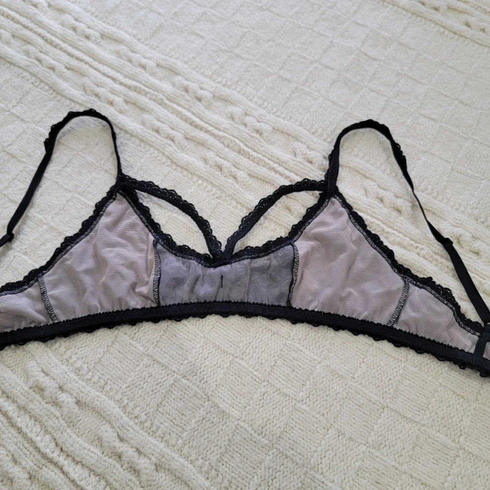 Hanky Panky After Midnight Strappy Rhinestone Bralette size XS Black Lace